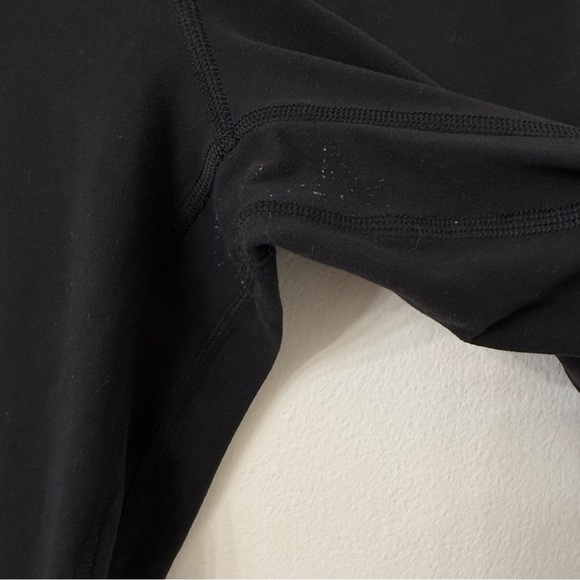 {6} Lululemon Align Super High-Rise Crop Crushed Velvet Black - Picture 6 of 10